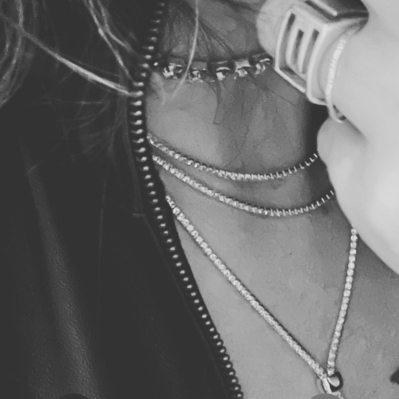 Meet your Posher, Holly - Picture 3 of 3